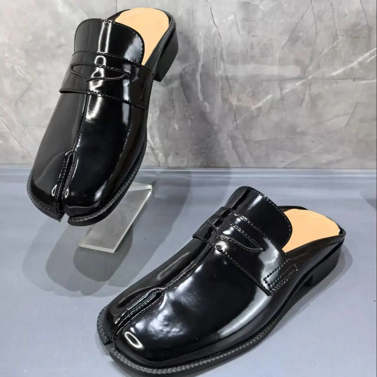 Męskie klapki Tabi z dzielonym – Men Shoes Black recenzja i cena